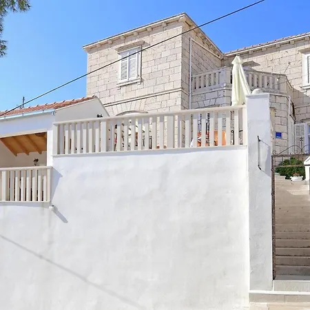 & Rina - Studio With Patio And Sea View Apartment Dubrovnik